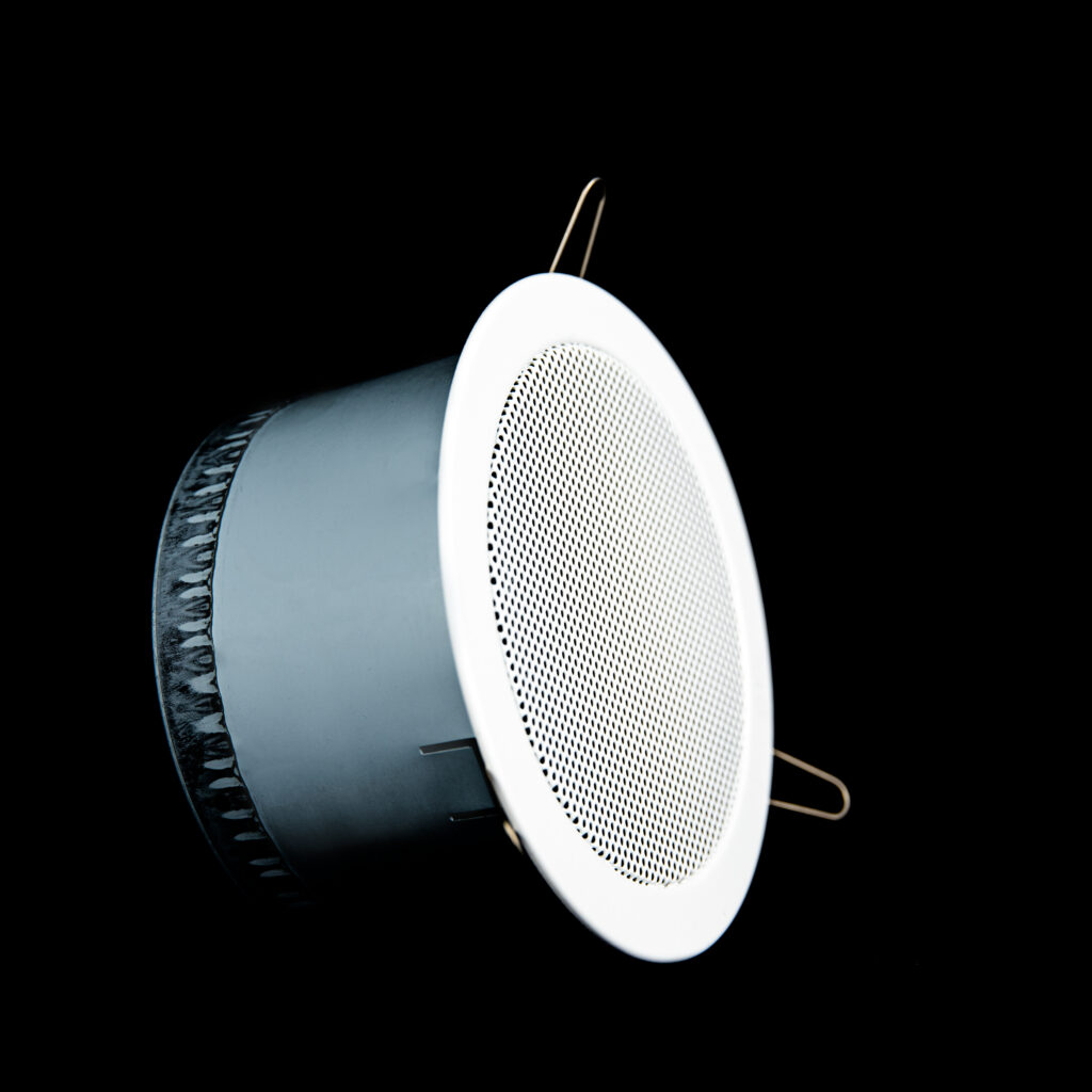 ceiling-mounted-loudspeaker