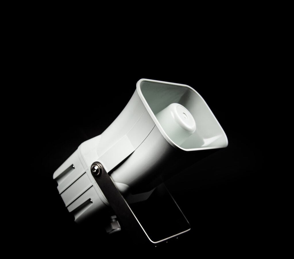 Pressure chamber loudspeaker 100V Technology